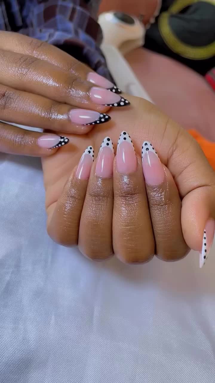 The Polish Aura reel 08 - nail transformation video