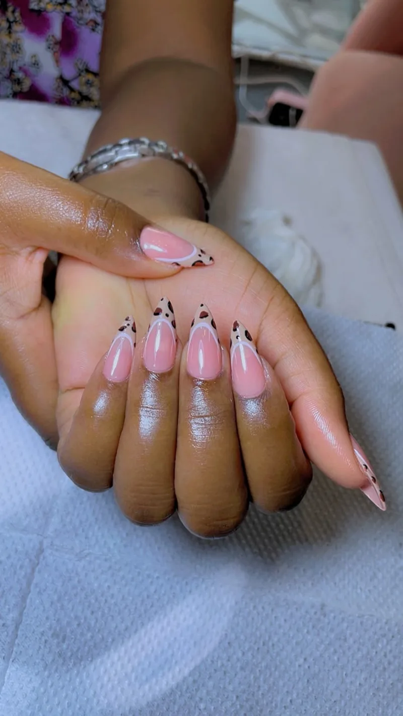 Extension Nails with Gel